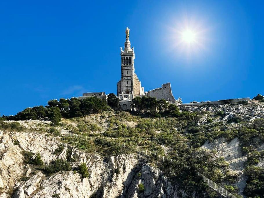 マルセイユSuperbe T3 Au Pieds De Notre Dame De La Gardeアパートメント エクステリア 写真